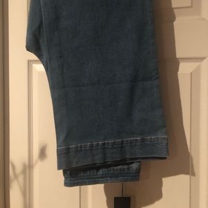 Bell bottom L&B jeans new with tags